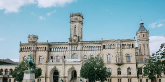 Türk Öğrencilerin Almanya’ya Yönelişi: Ücretsiz Eğitim ve Kariyer Fırsatları