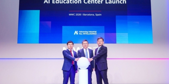 Huawei, MWC 2026’da Yapay Zeka Eğitim Merkezi Çözümünü Tanıttı