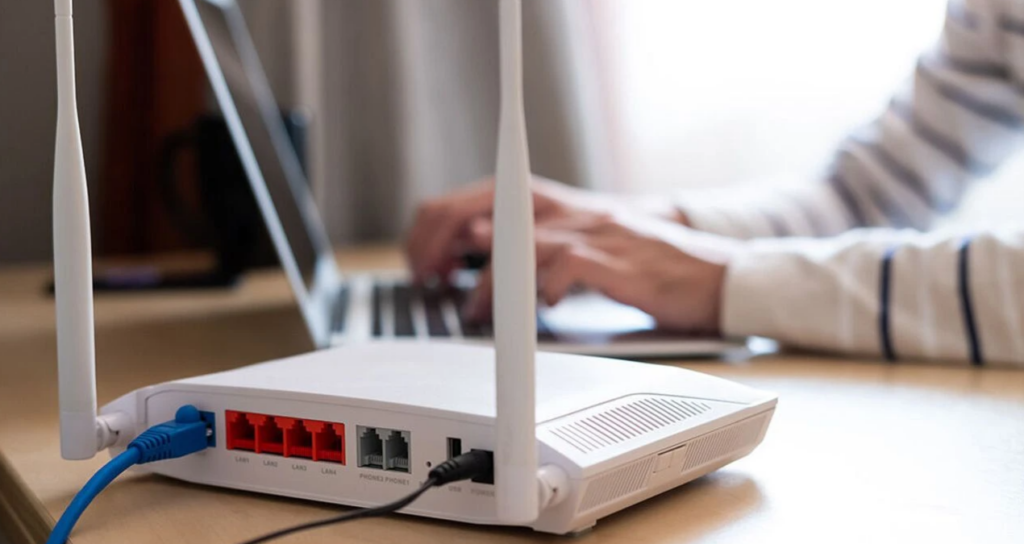 İngiltere'de BT İflas Eşiğindeki Rakibi TalkTalk'u Satın Alarak İletişim Krizini Önledi