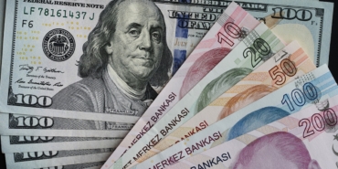 Dolar Kuru 49,18 Seviyesine Ulaşarak Tarihi Zirvesini Yeniledi