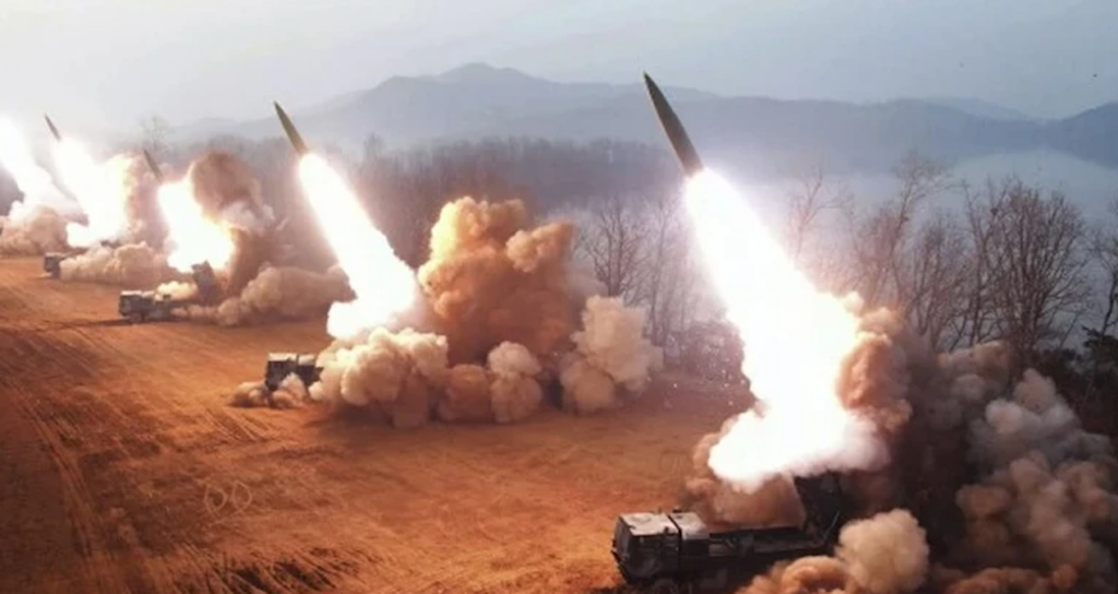 Japon Denizi Açıklarında Balistik Füze Gerilimi