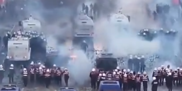 Arnavutluk Başbakanı Edi Rama Öğrenci Protestoları Karşısında Diyalog Çağrısında Bulundu